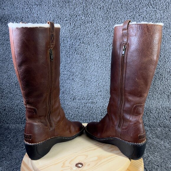 UGG Hartley Boots Womens Size 10 Leather Shearling Sheepskin Lined Wedge Heel - Picture 5 of 10